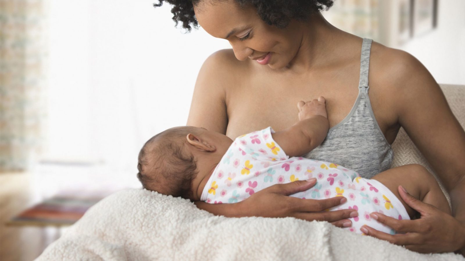 Humana Baby | Breastfeeding